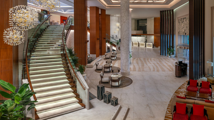 Marriott Al Jaddaf lobby
